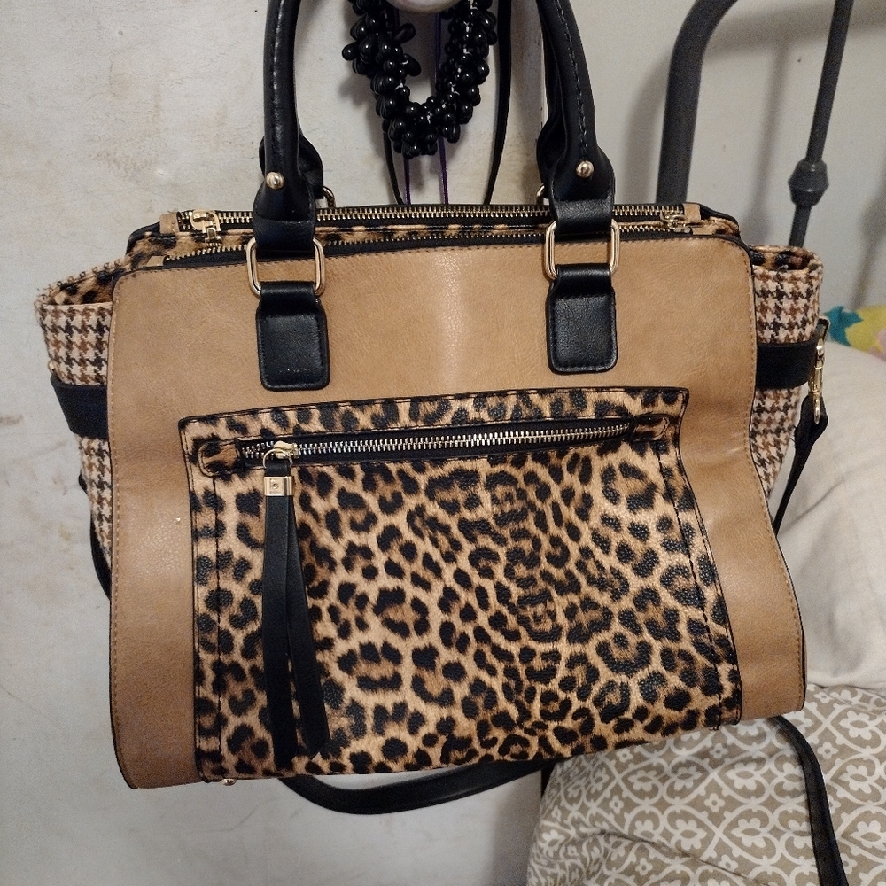 Handbag